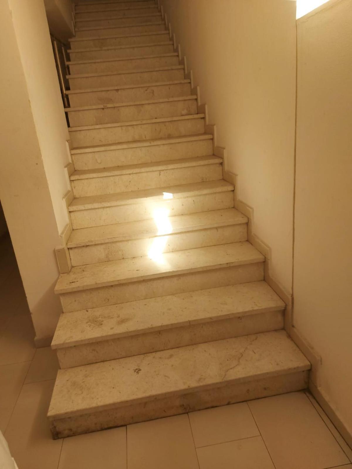 Bral Apartment 5 - Beachfront Durres Ngoại thất bức ảnh