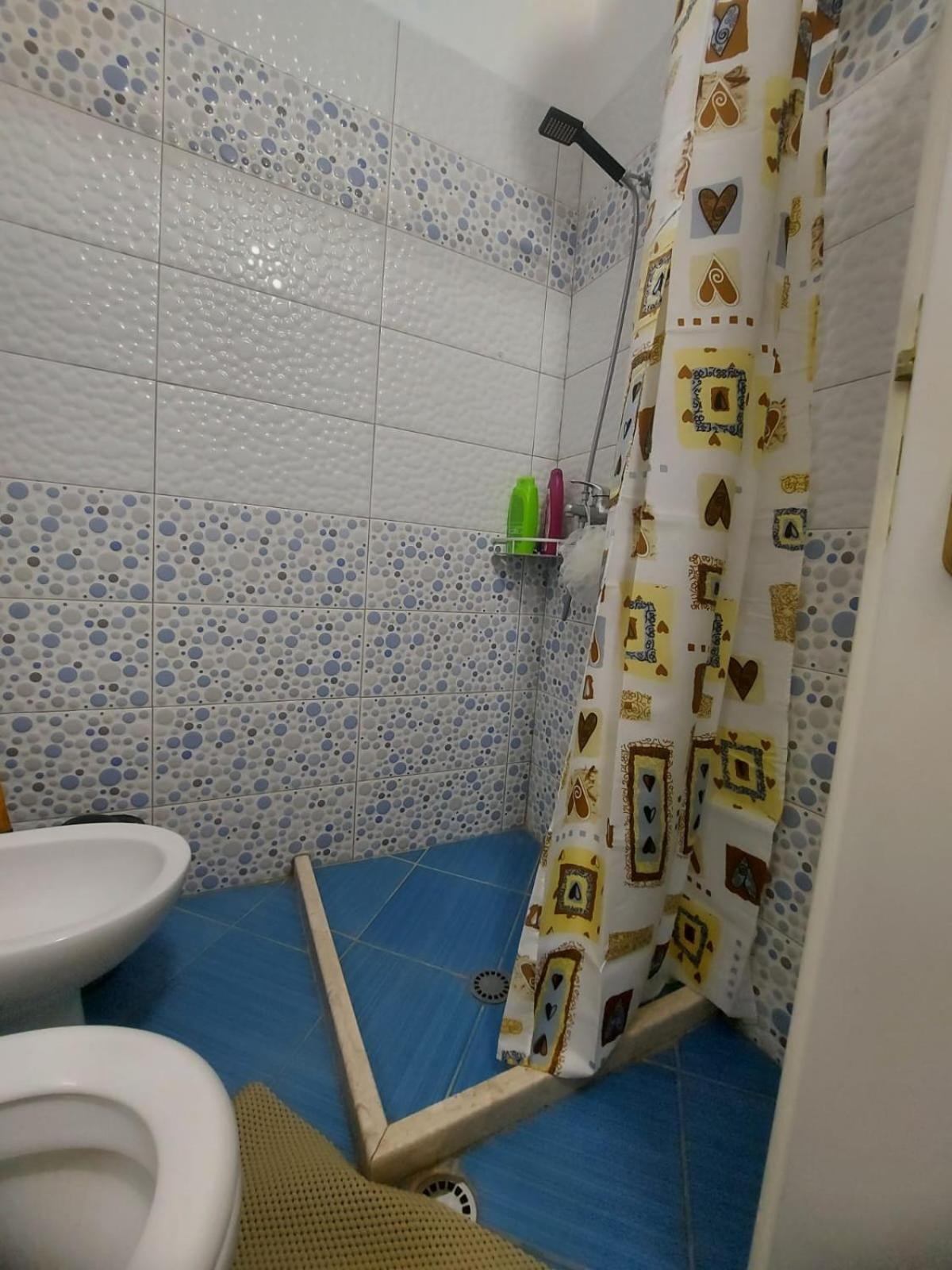 Bral Apartment 5 - Beachfront Durres Ngoại thất bức ảnh