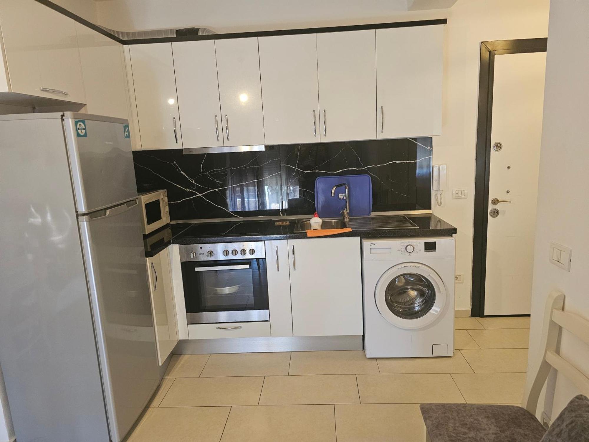 Bral Apartment 5 - Beachfront Durres Ngoại thất bức ảnh